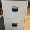 Bisley A4 2 Drawer Filing Cabinet c/w 20 Suspension Files