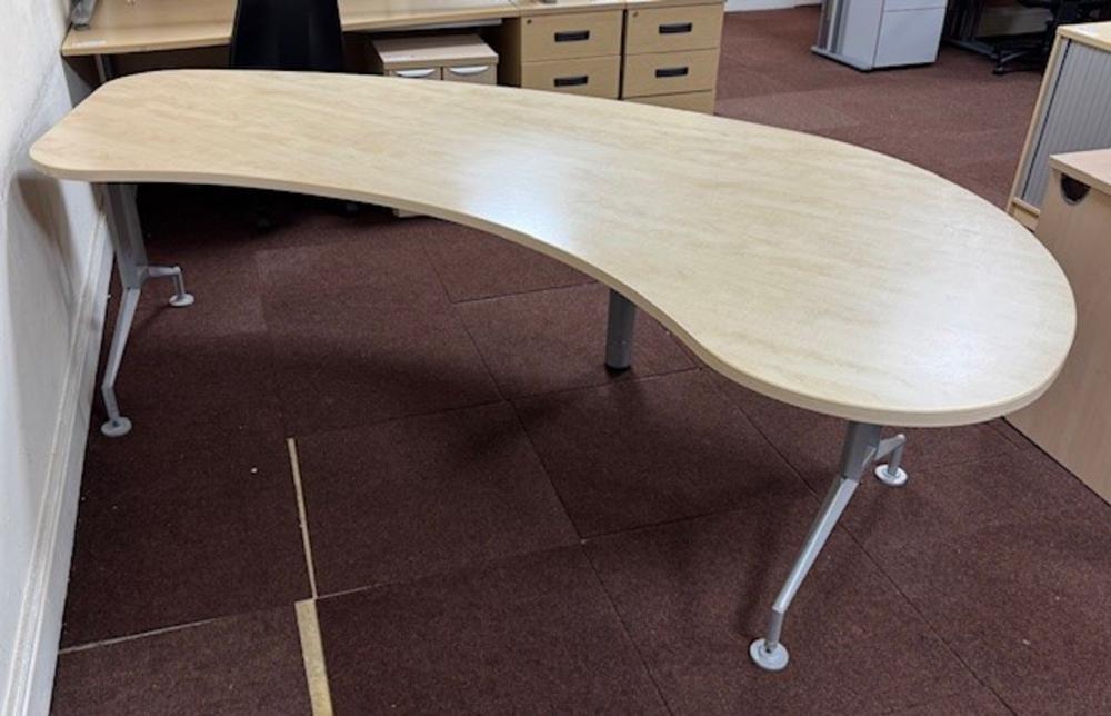 Kidney Shaped Executive Desk in Maple 2400 x1800mm