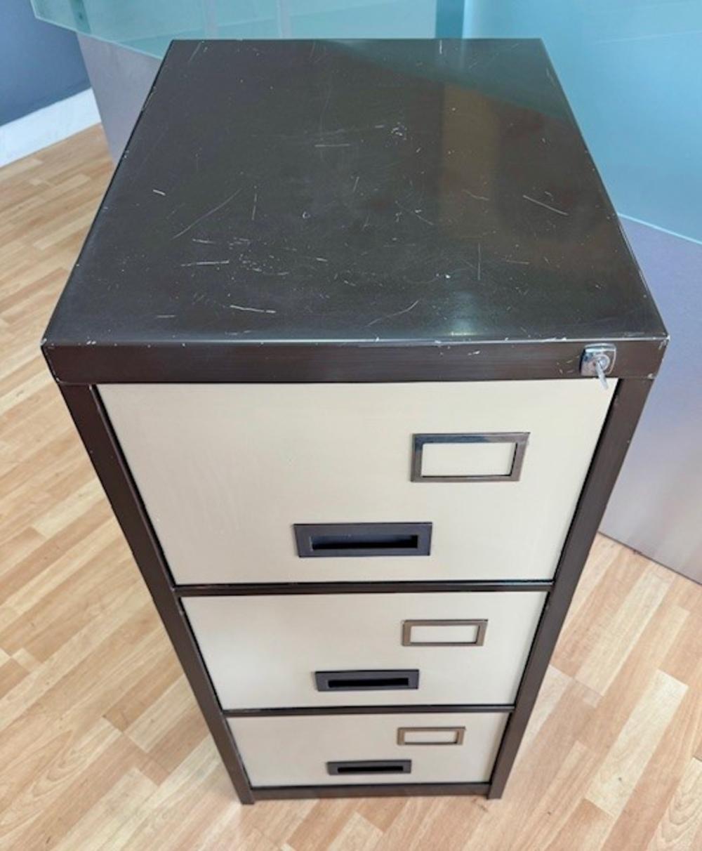 Lockable 3 drawer Filing Cabinet brown / Beige