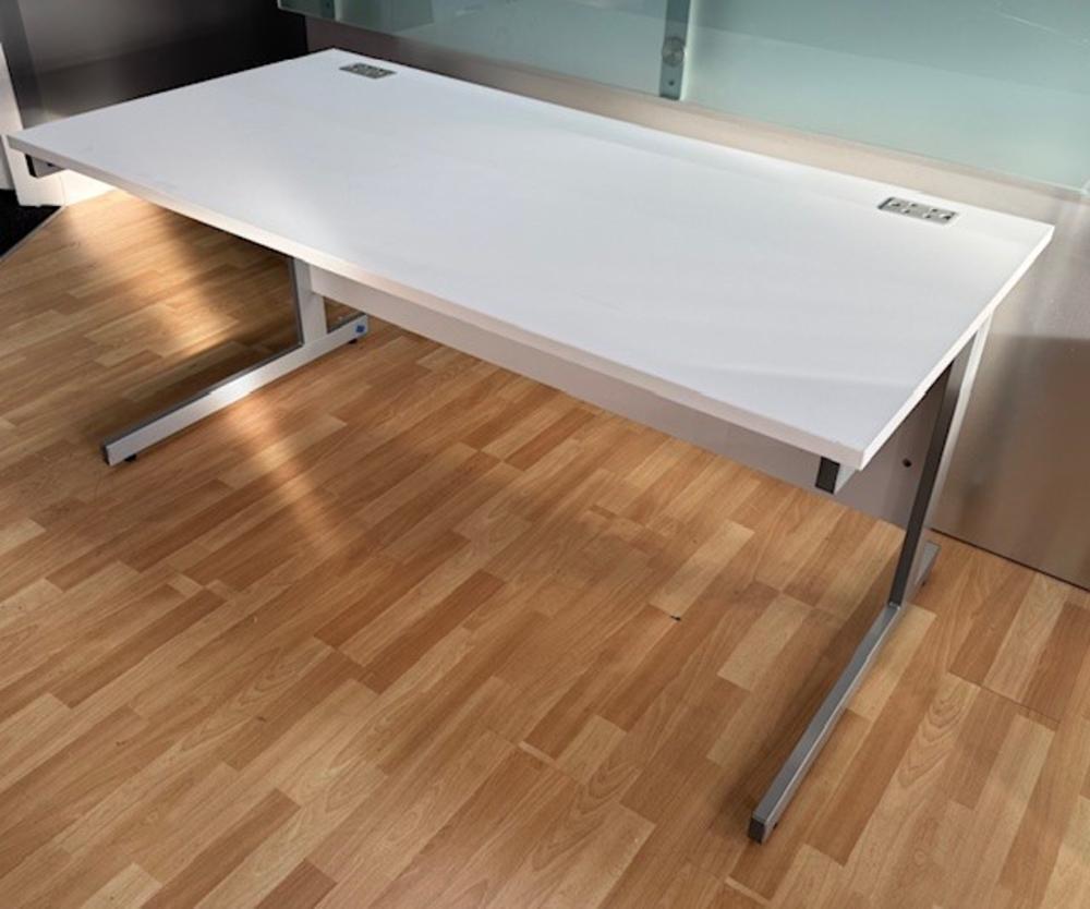 1600 x 800mm White Workstation