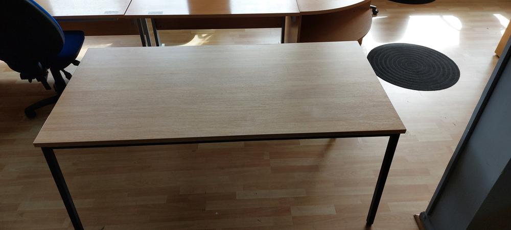 Light Oak 1600mm Table With 25mm Top