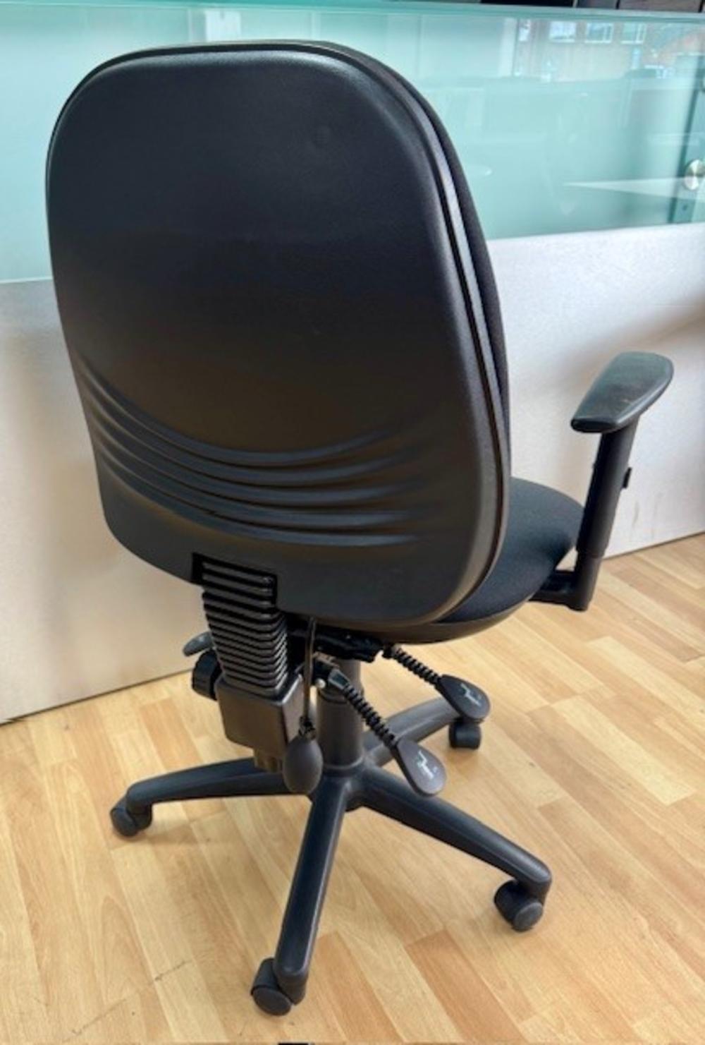 Task Chair with Seat Depth Adjustment & Adjustable Armrests
