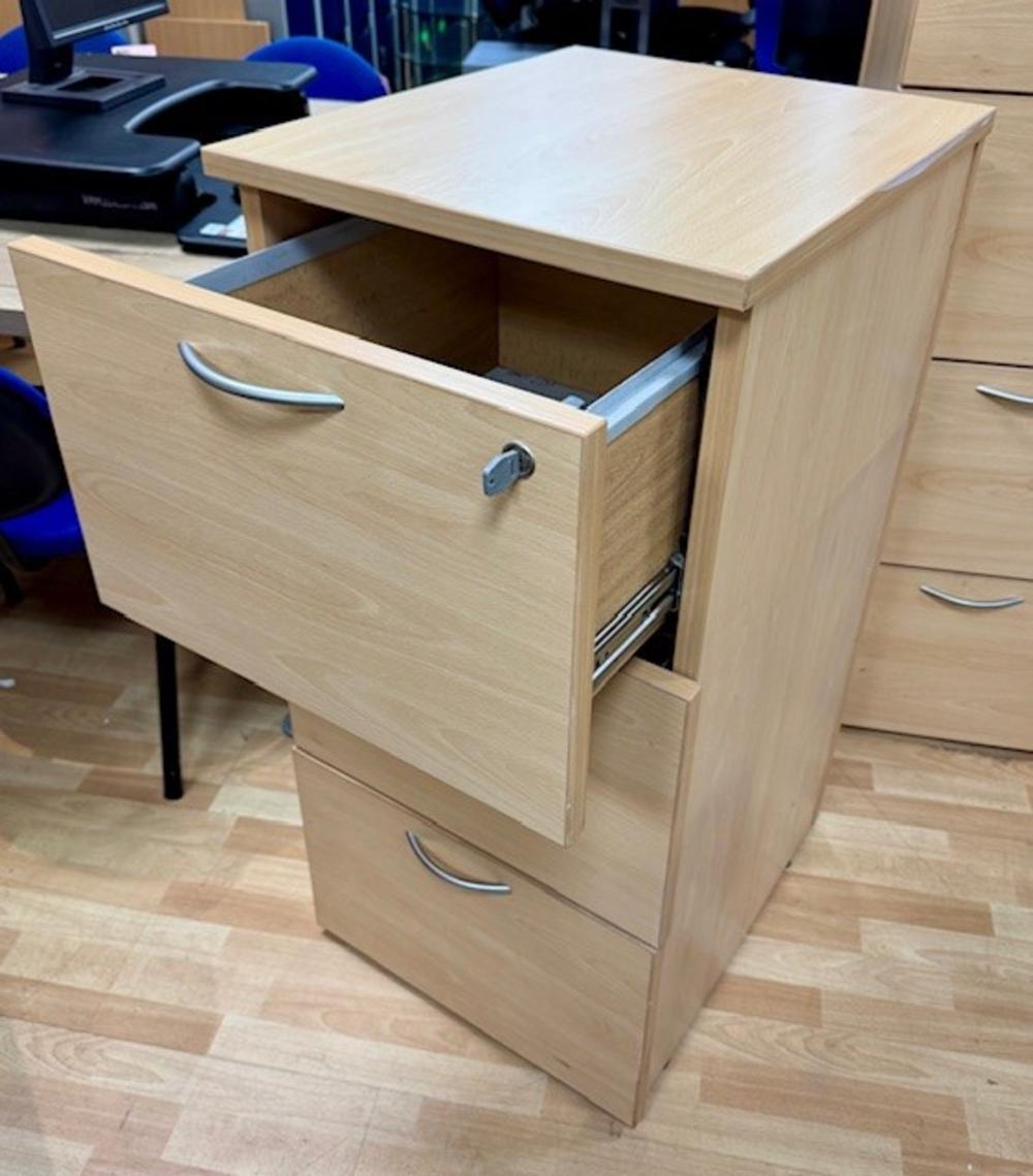 L&P Saturn Heavy Duty 3 Drawer Lockable Filing Cabinet in Beech