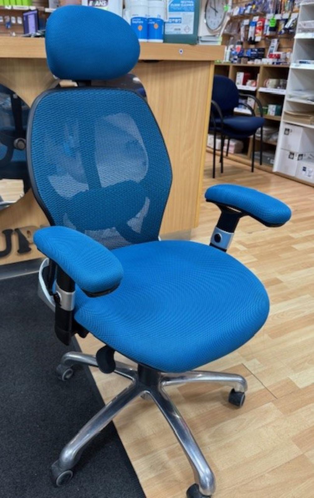 High Backed Mesh Chair with Headrest - Blue