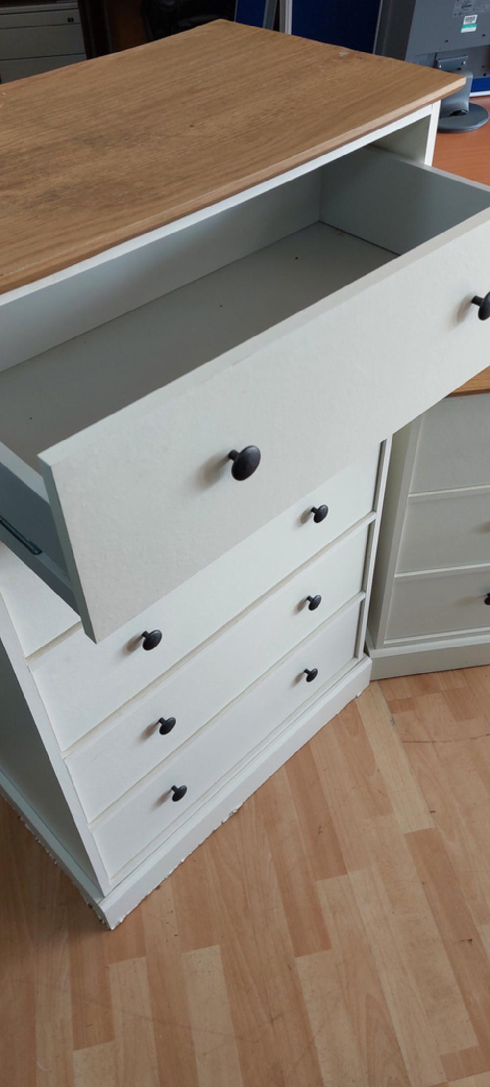 Set Of White Bedroom Drawers With Oak Top