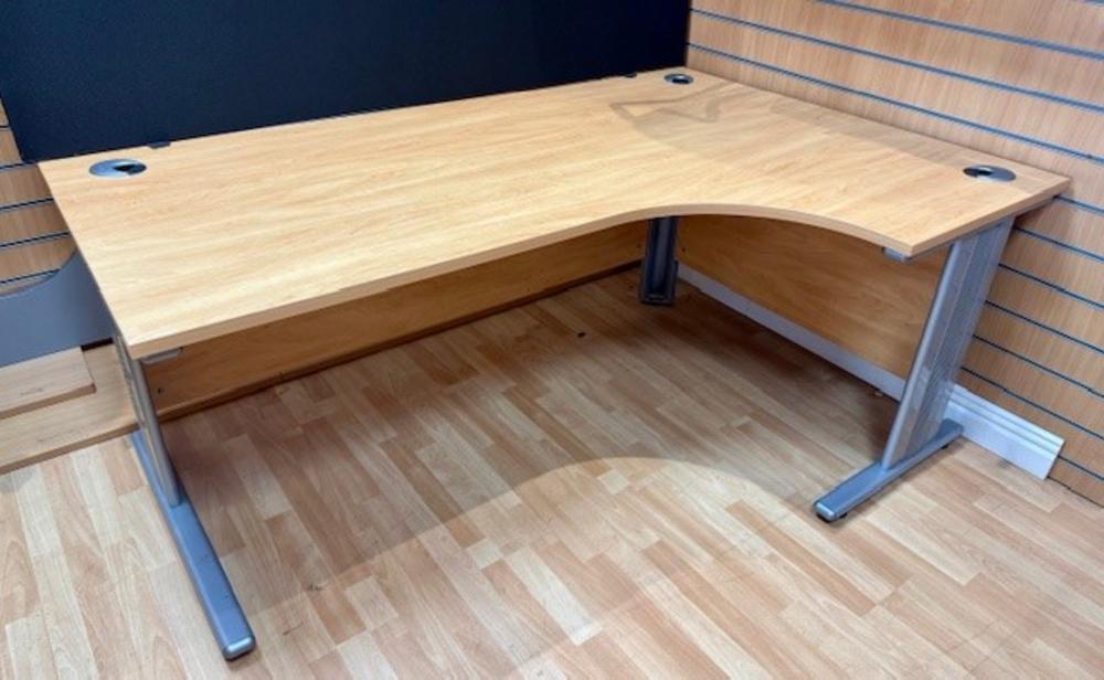 Imperial Right Hand Apple 1800mm Radial Desk with Cable Management Legs