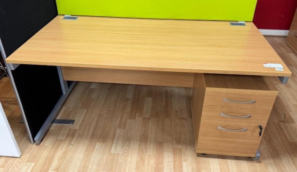 Imperial Light Oak 1600x800mm Desk with Mobile Pedestal