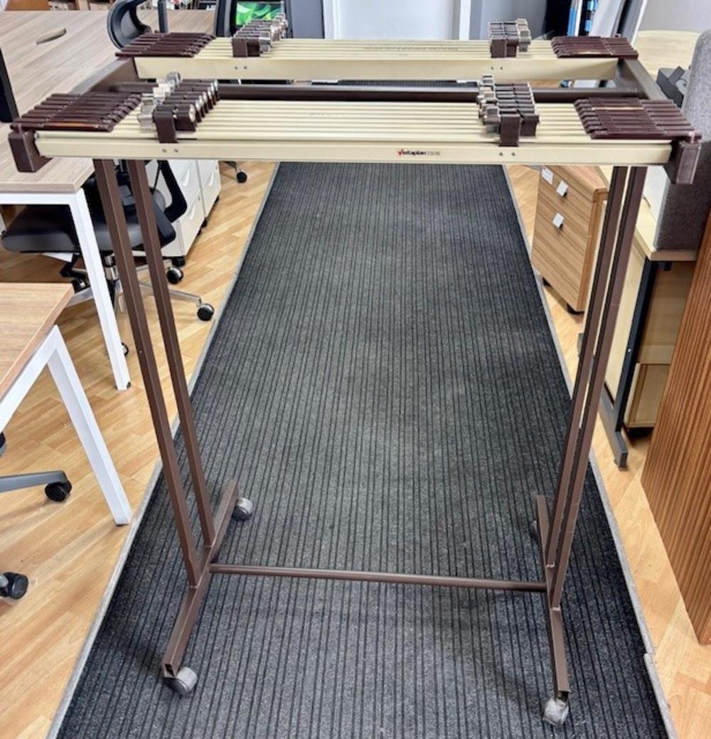 Vistaplan A1 Plan Hanger Frame and 15 Hangers