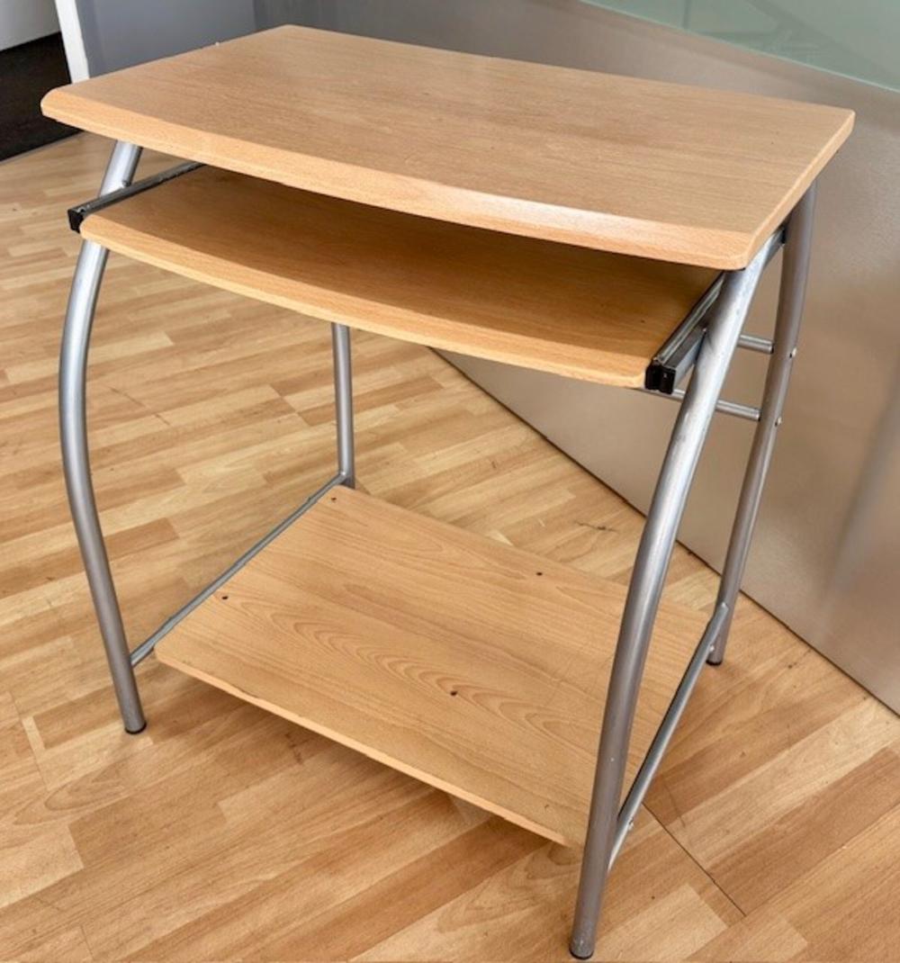 Home Computer Workstation with Pull Out Keyboard Shelf