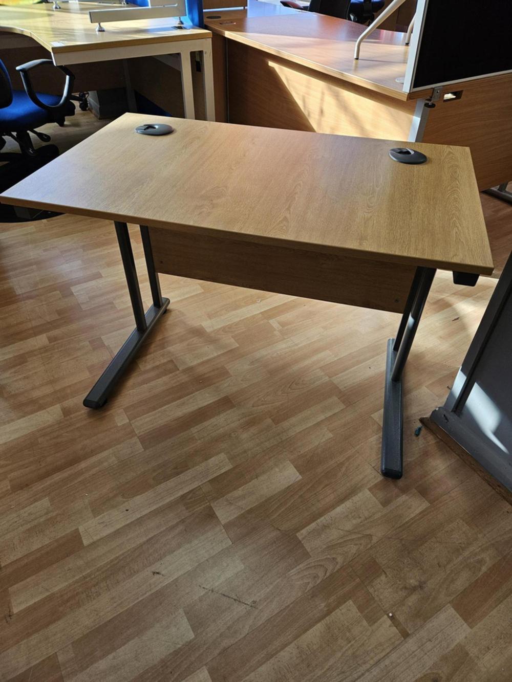 Hawk 1000mm Light Oak Workstation With Grey Legs 