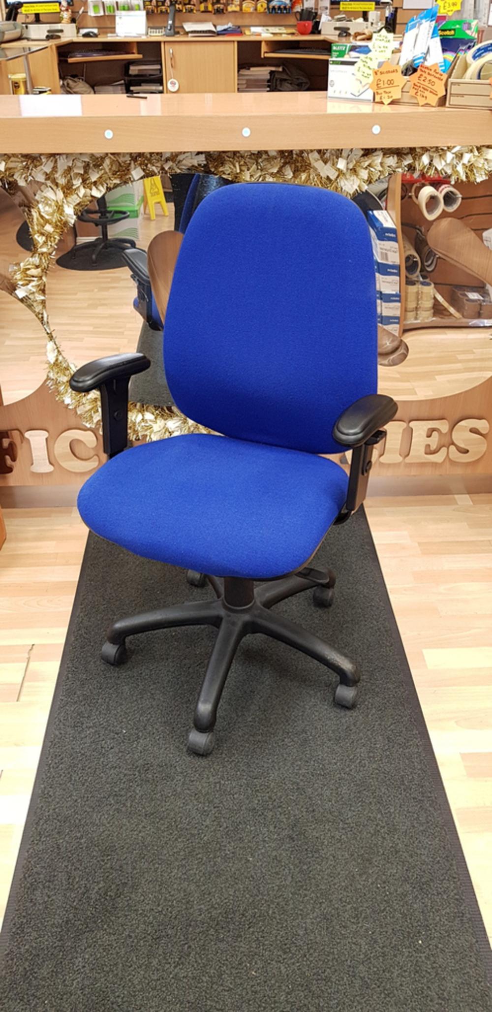 Alliance Task Chair With Adjustable Arms Blue Fabric