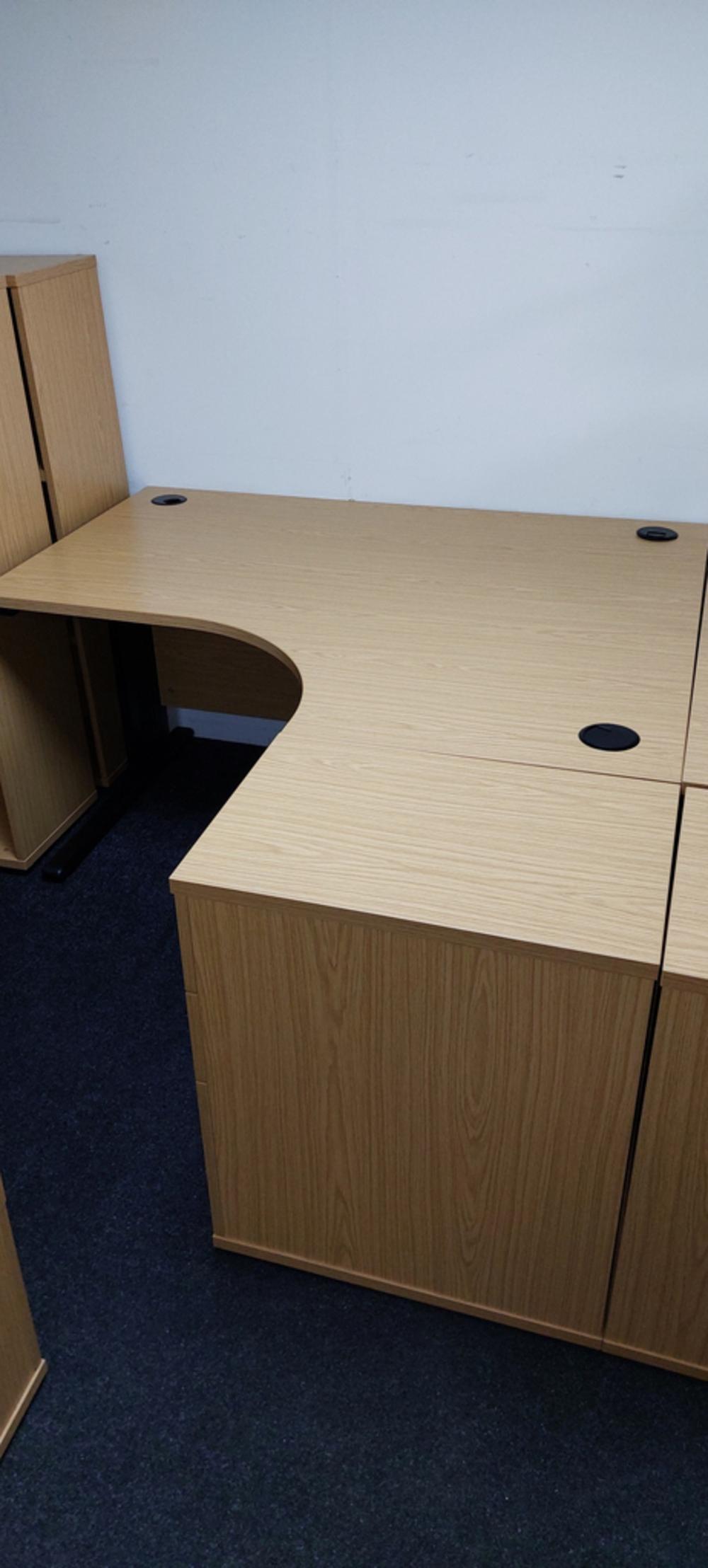 Calva Oak 1400mm Radial Desk With Desk High Pedestal 