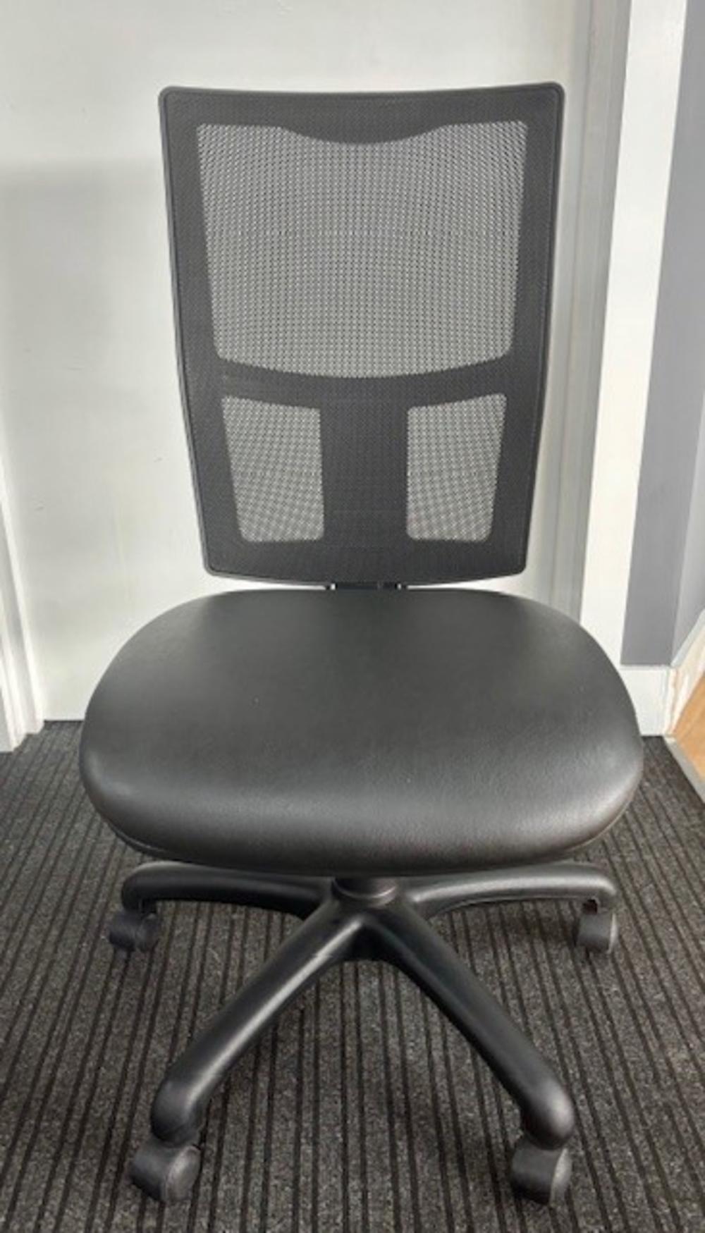 Black Vinyl Meshed Backed Operator Chair