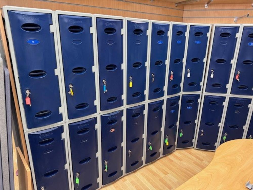 Blue Door Pure Extreme Locker £1.00 Coin Return Locks 