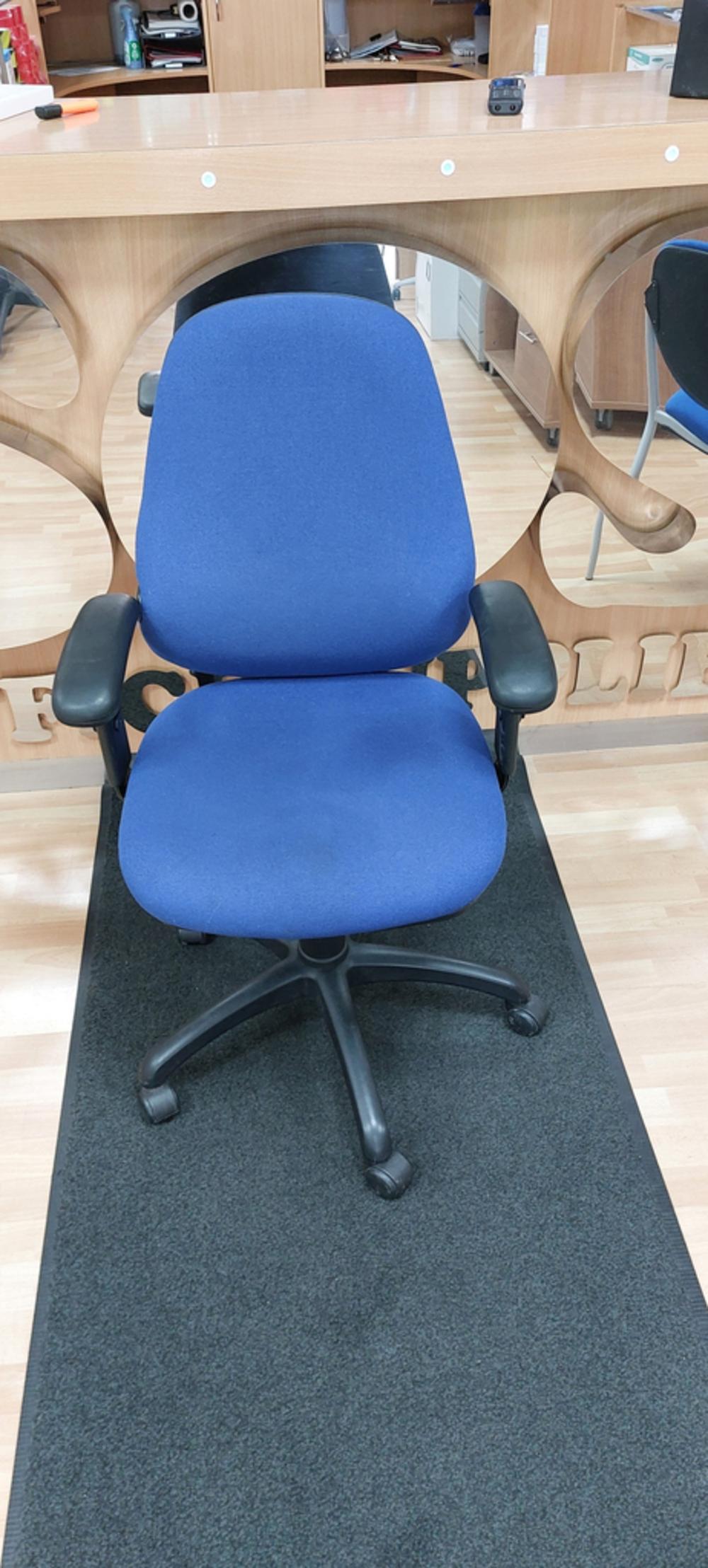 Blue Operator Chair With Adjustable Arms 