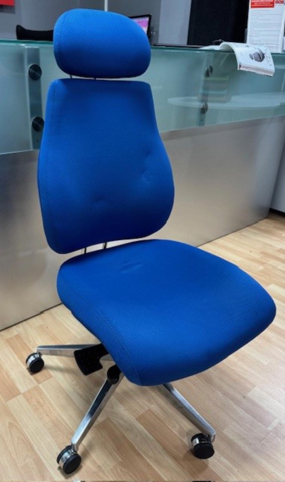 Blue Chiro Plus Chair with Headrest