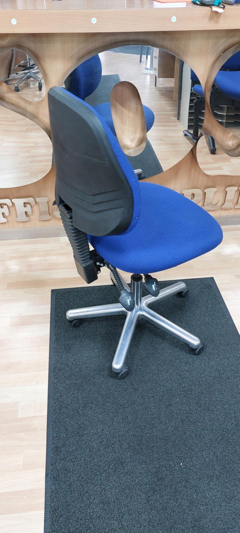 Blue Fabric Medium Back Operator Chair 