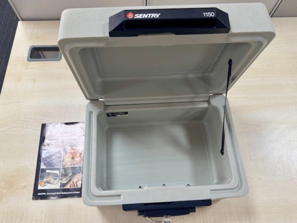 Sentry 1150 Fire-Safe Security Chest c/w 2 Keys