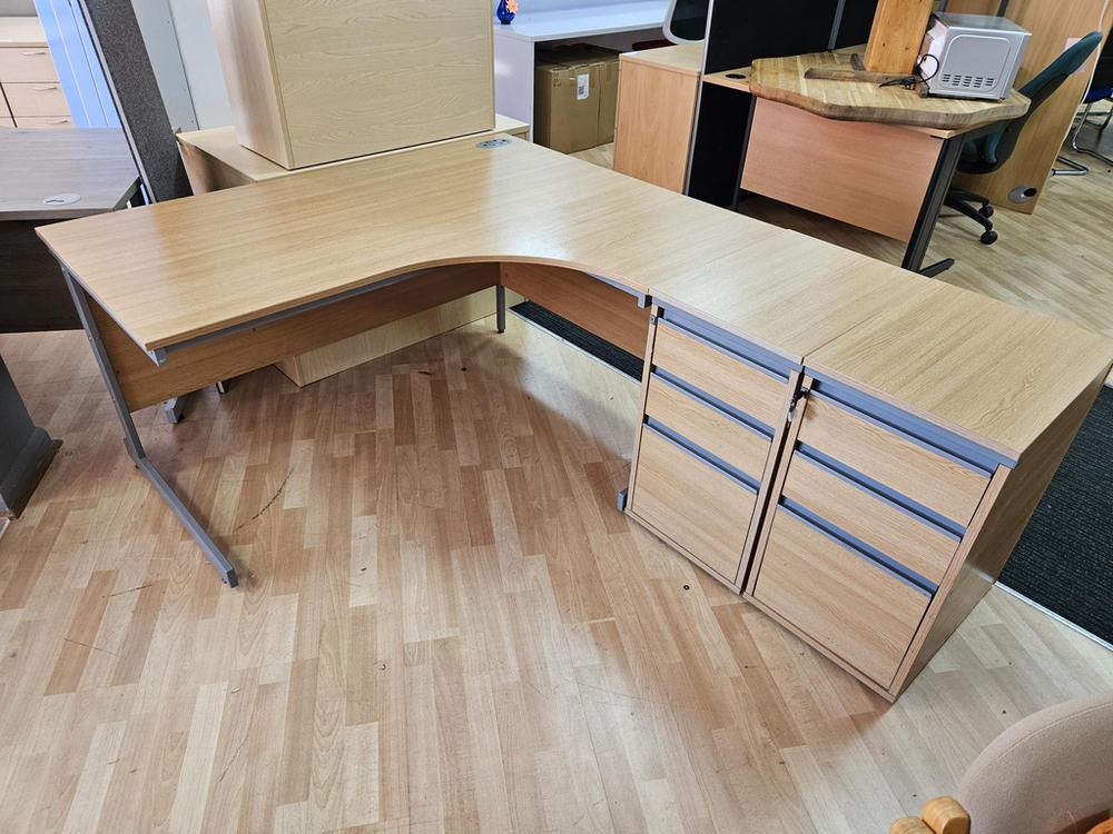 Light Oak Radial Desk With 2x Desk High Pedestals 