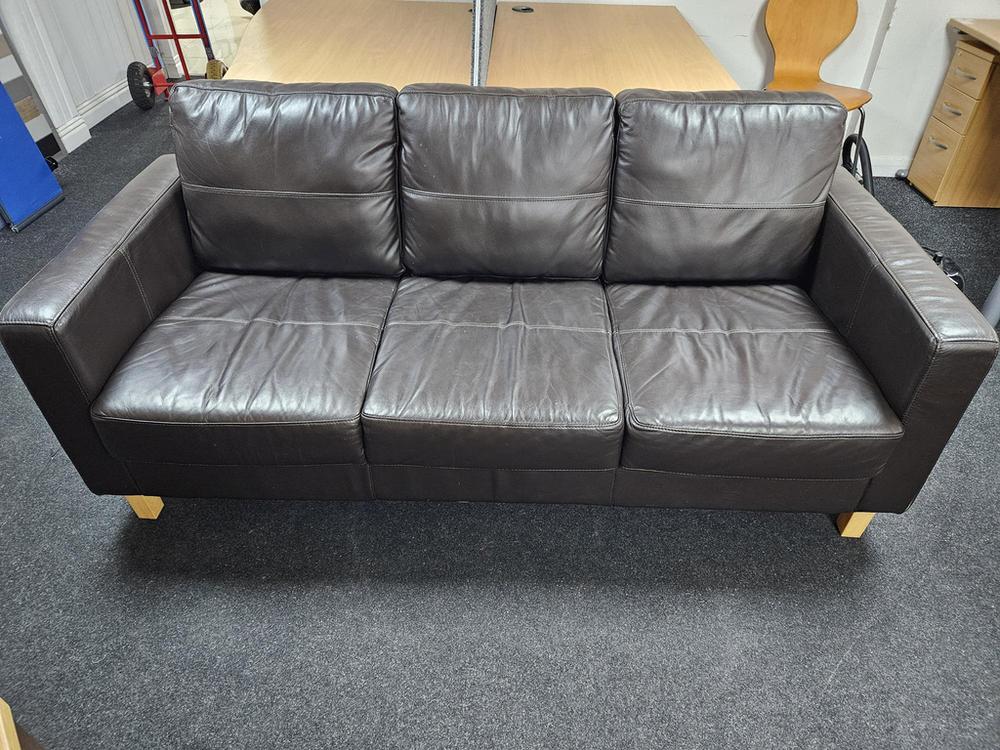 1900mm Wide Brown Leather 3 Seater Sofa 