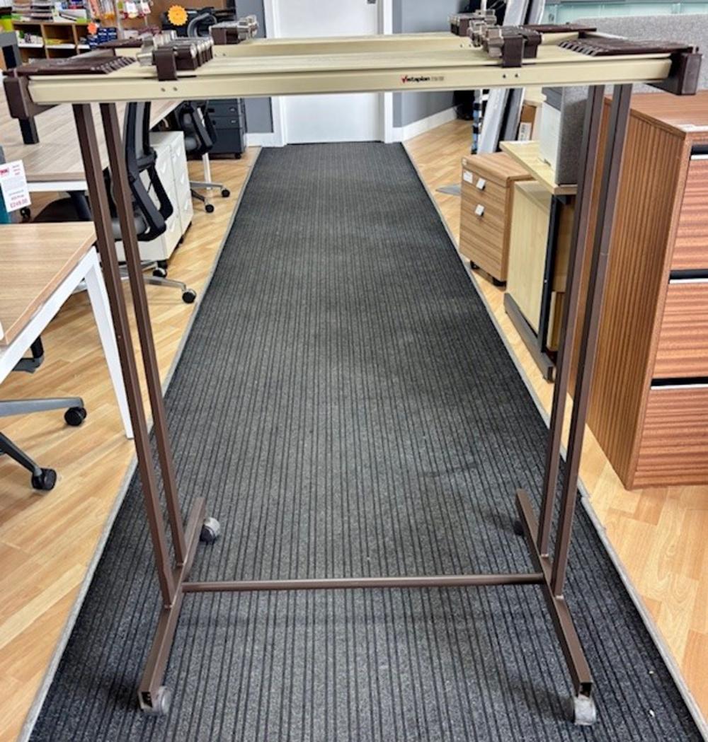 Vistaplan A1 Plan Hanger Frame and 15 Hangers