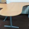 2000mm Right Handed Radial Desk With Meeting Point