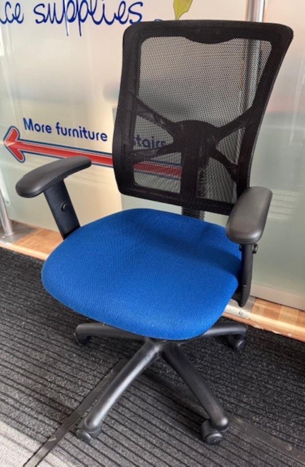 Mesh Back Chair With Adjustable Arms & 3 Lever Mechanism Blue