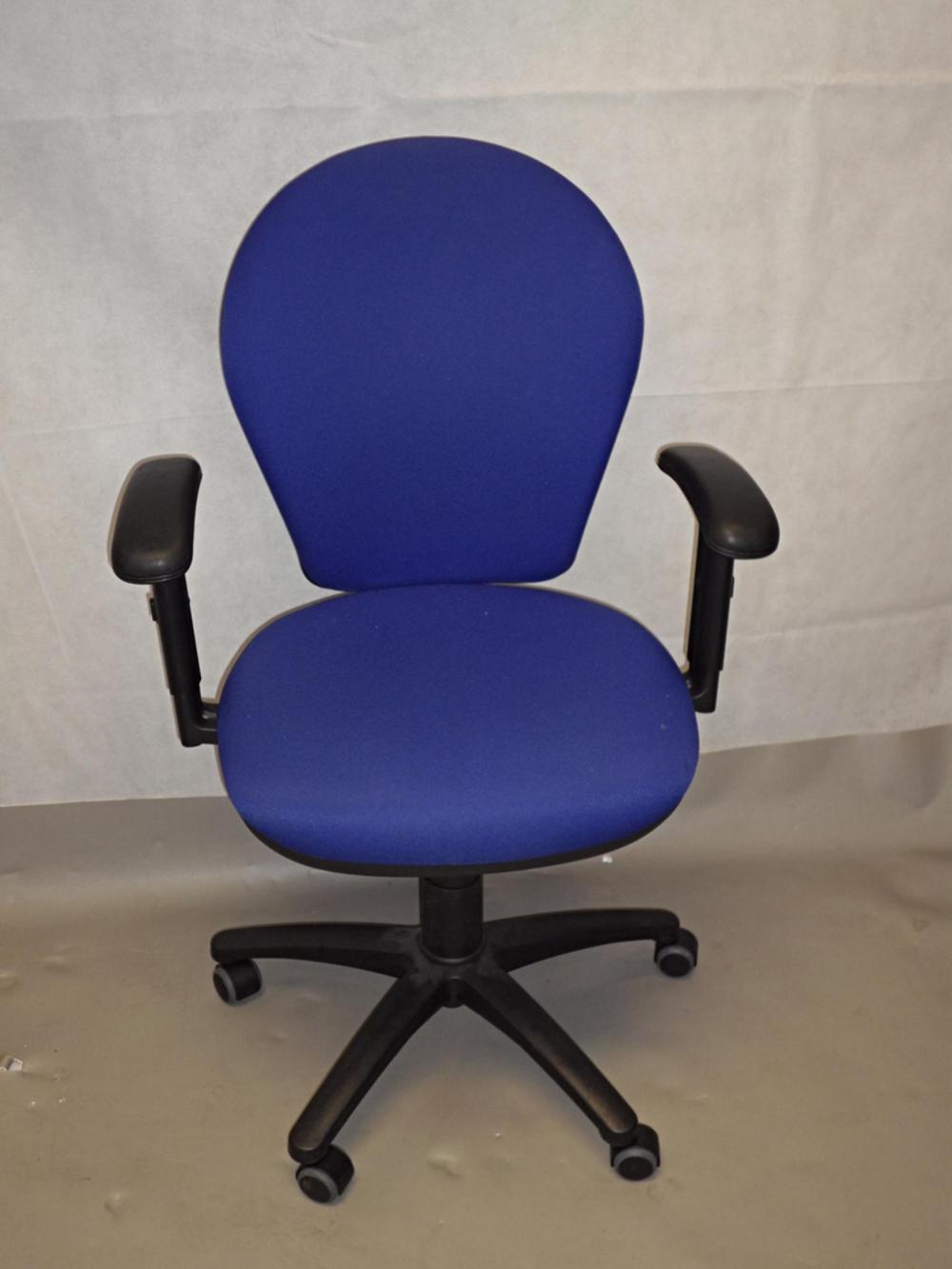 Blue Operator Chair With Adjustable Arms