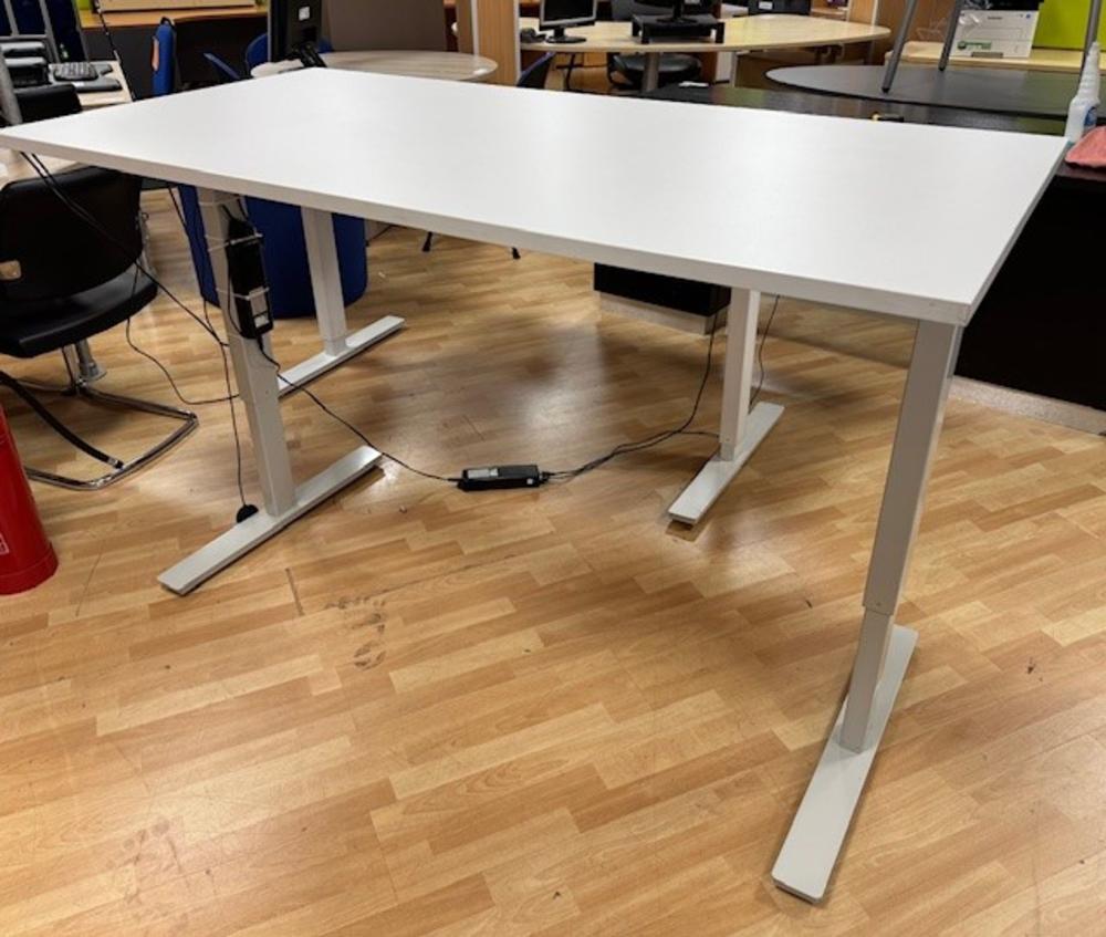 Electric Height Adjustable Desk in Grey with Grey Frame 1600 x 800mm