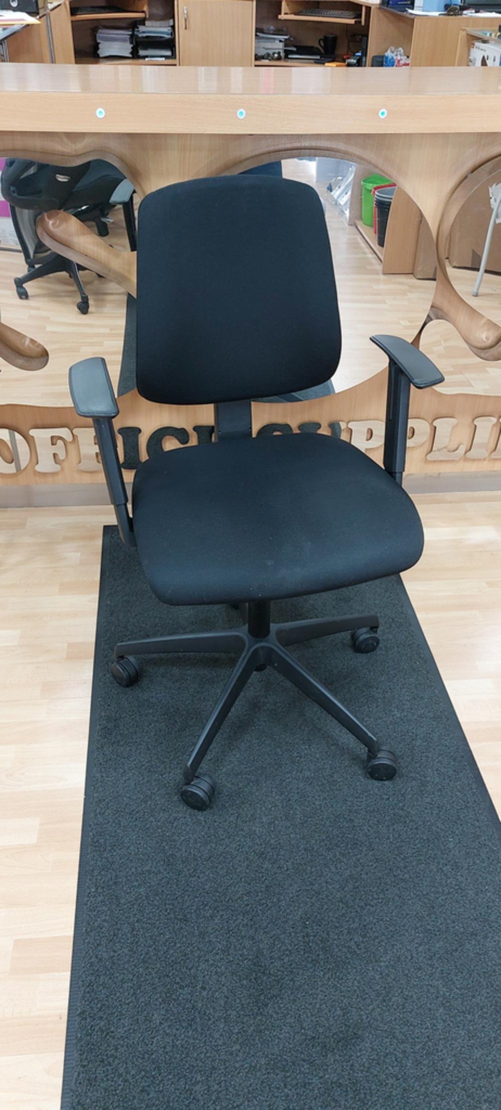 Black Operator Chair With Adjustable Arms 