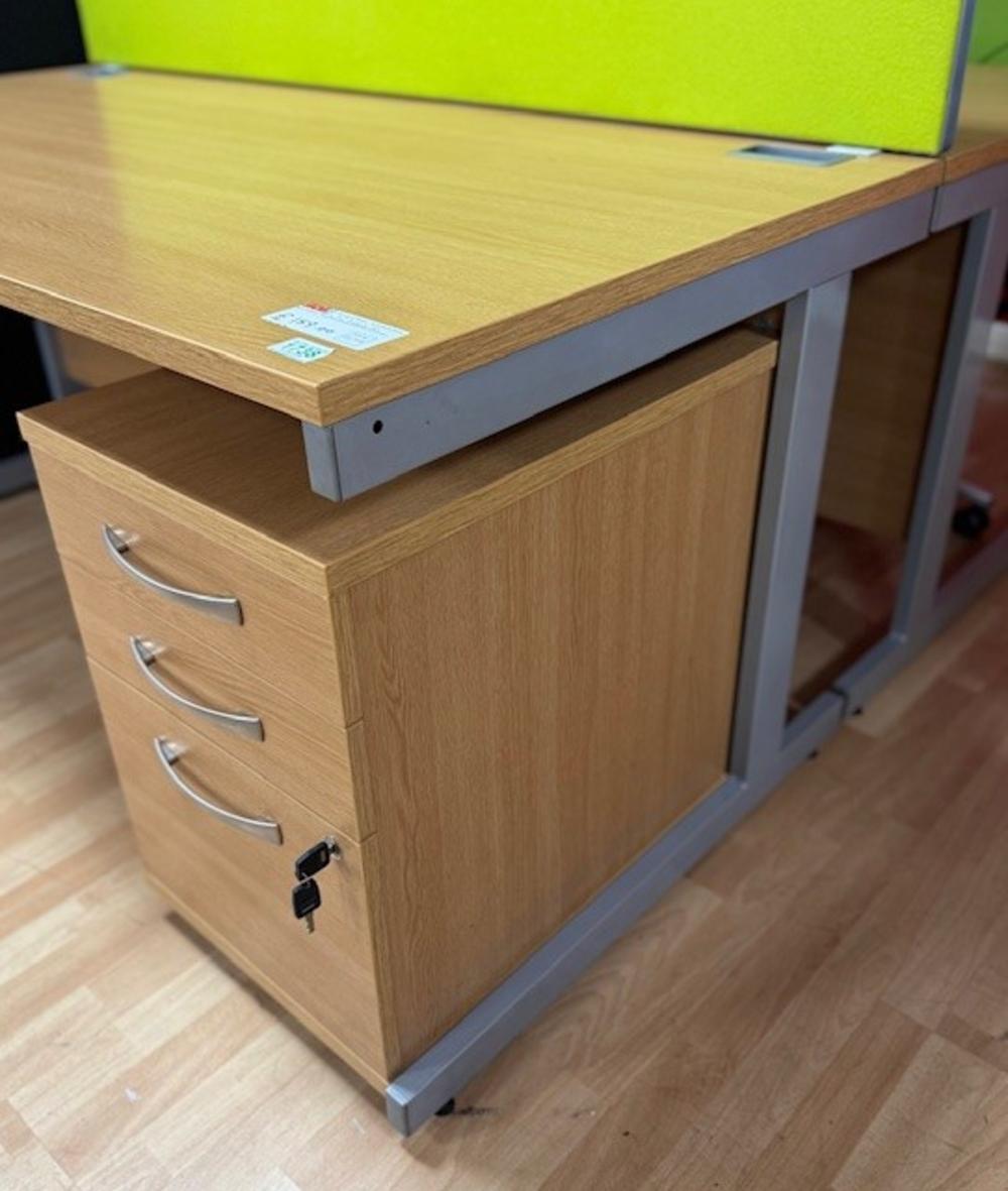 Imperial Light Oak 1600x800mm Desk with Mobile Pedestal