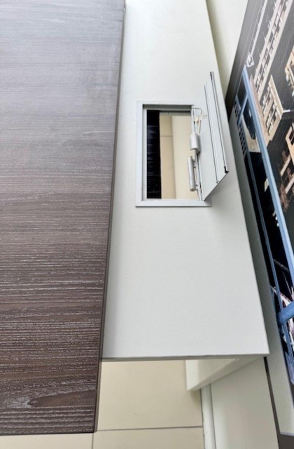 Imperial Executive L -Shaped Desk Anthracite / White
