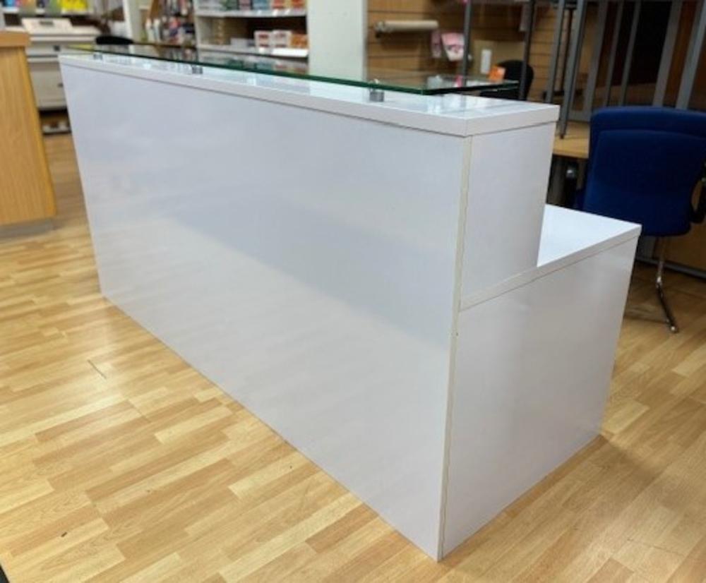 Gloss White Reception Desk Counter With Glass Top