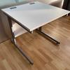 800 x 800mm White Workstation 