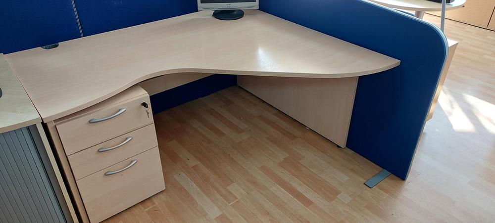 Maple Wave Desk with Pedestal